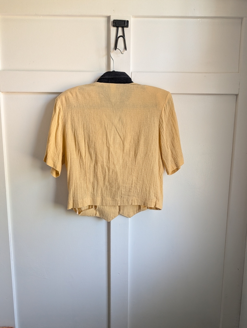 Vintage Western Blouse | Yellow & Black Colorblock Shirt w Concho Buttons - Picture 4 of 4